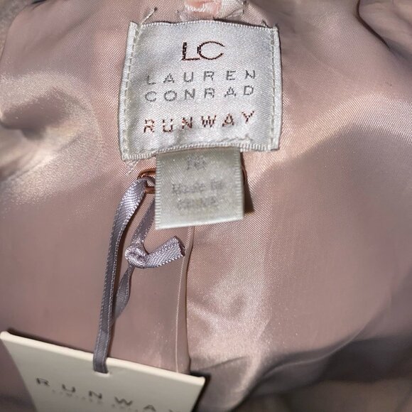 LC Lauren Conrad Runway Faux Suede Moto Jacket, NWT, Beige Taupe, Size 16 - Picture 4 of 10